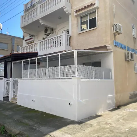 アパート Kontheo Elli Ground Apt 2 Near The Beach ラルナカ