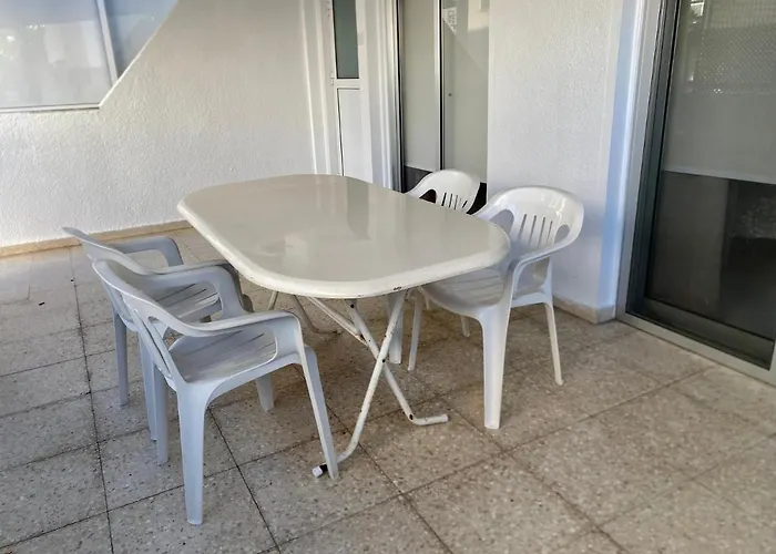 Kontheo Elli Ground Apt 2 Near The Beach *